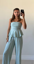 Completo Amalia