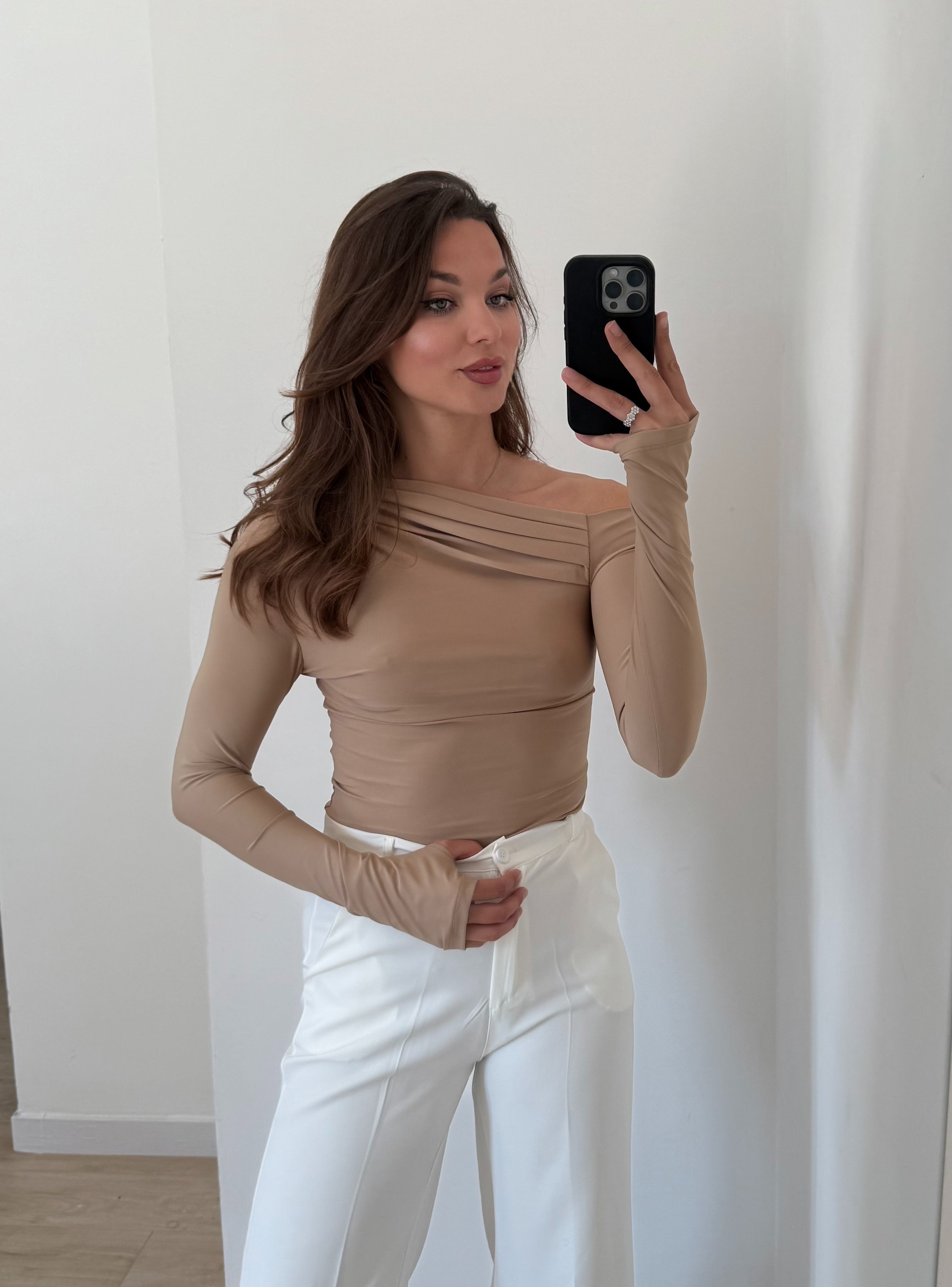 Body One Shoulder