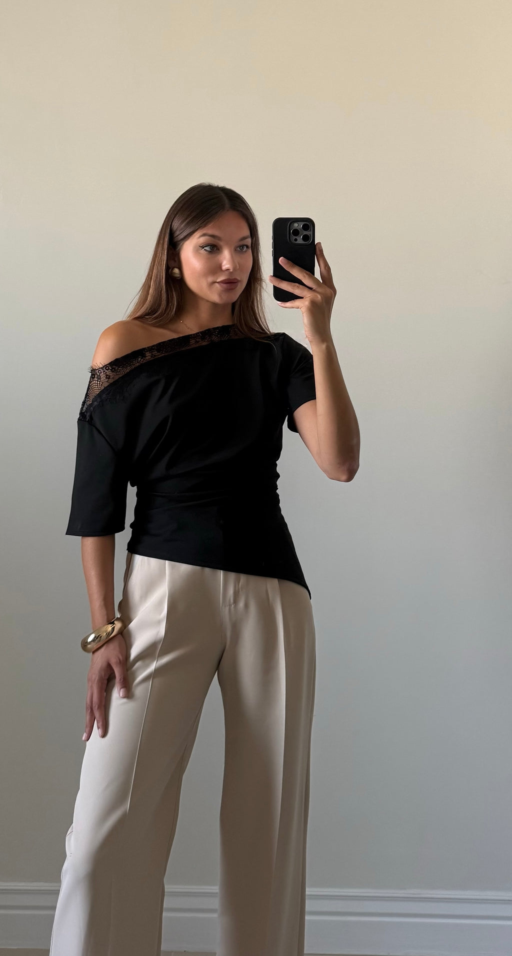 Blusa Noir Dentelle