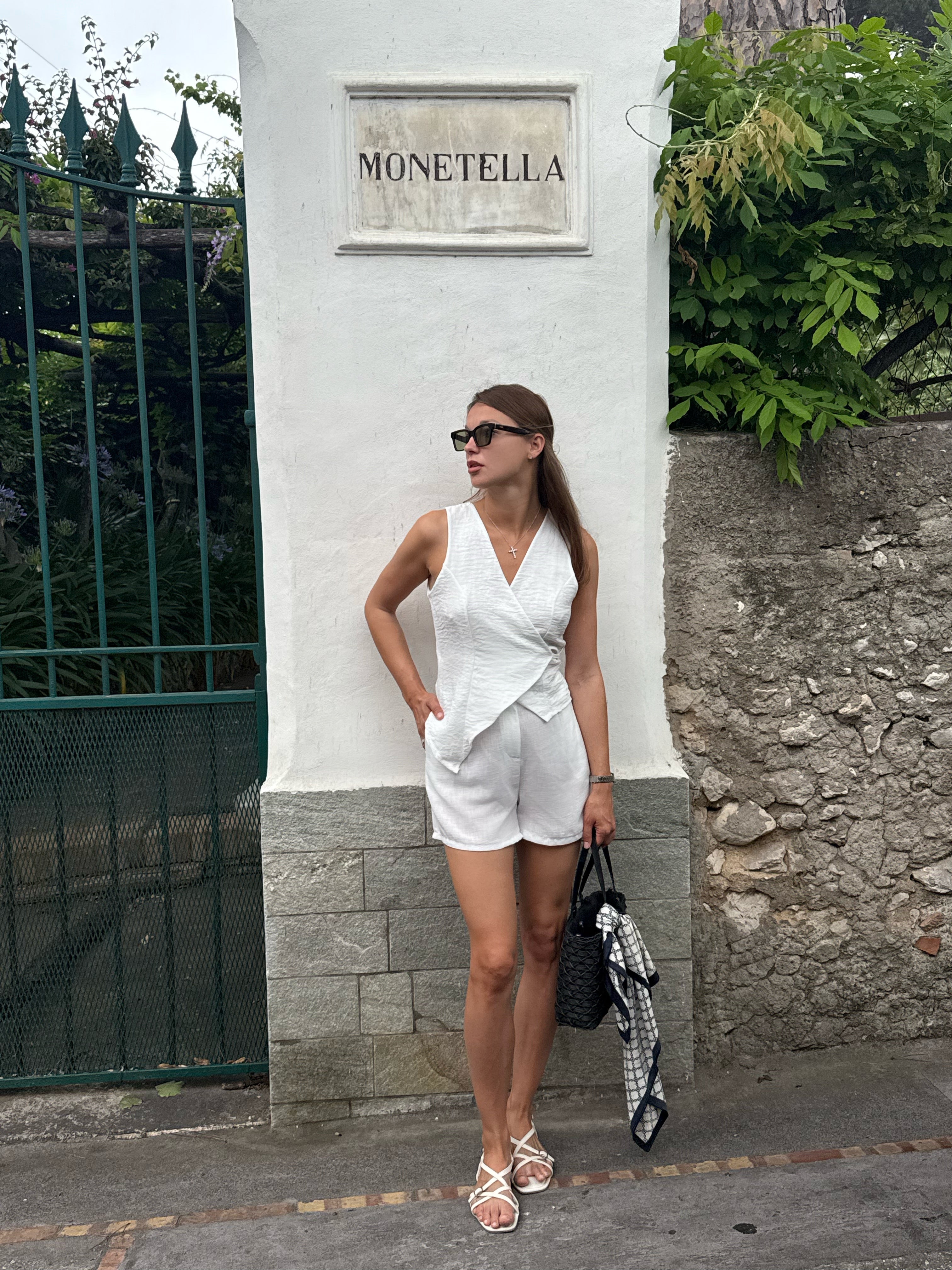 Completo Monetella