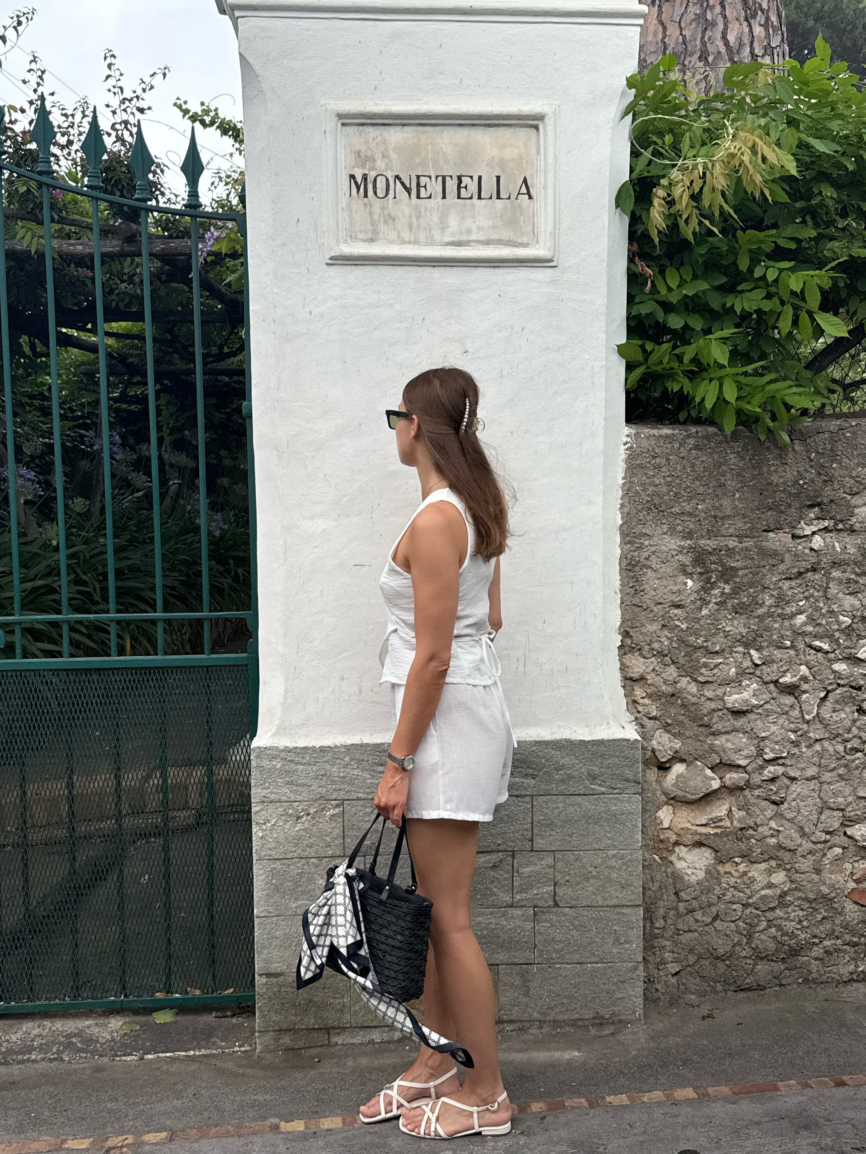 Completo Monetella