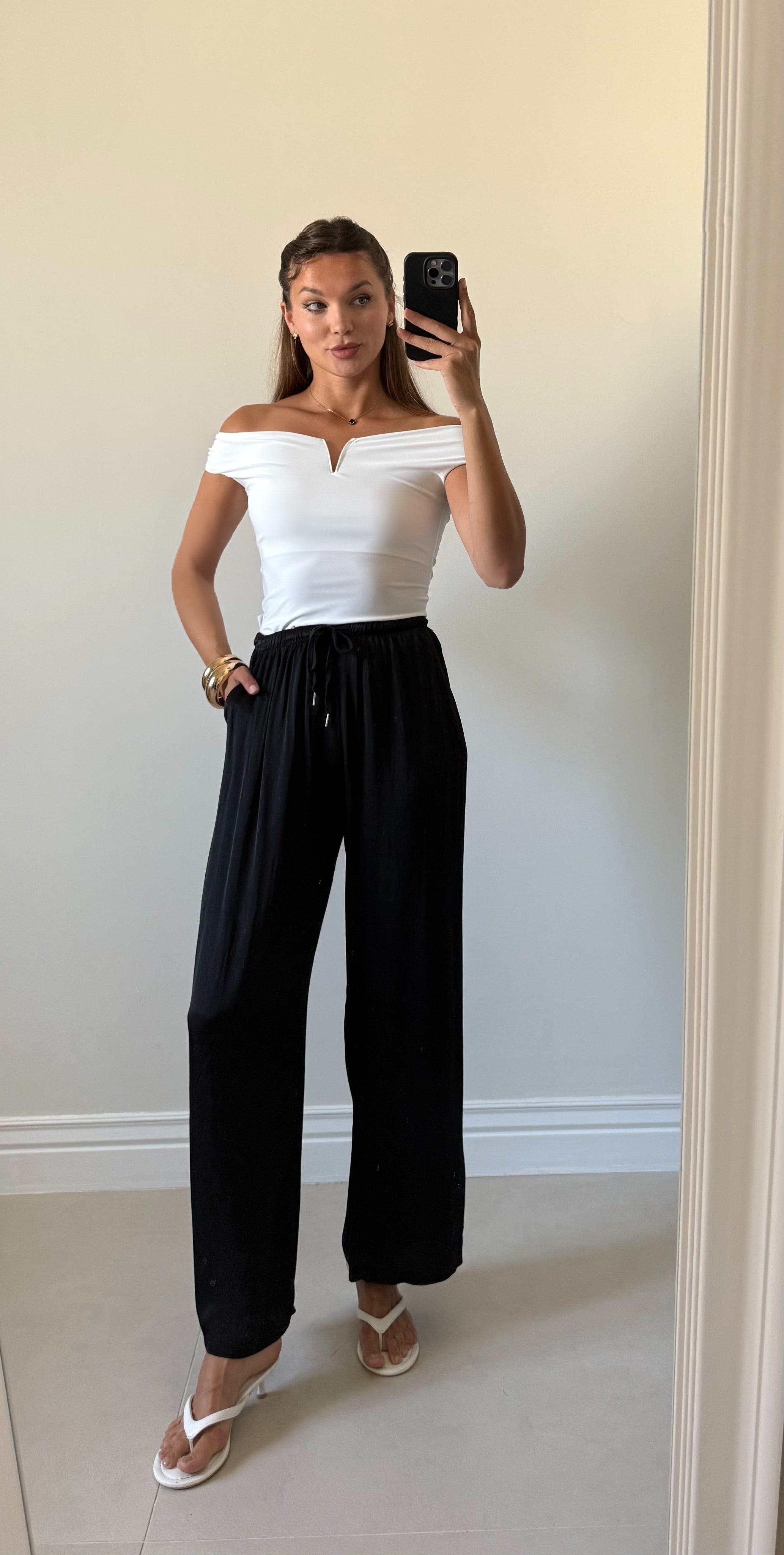 Pantaloni Satin Flow