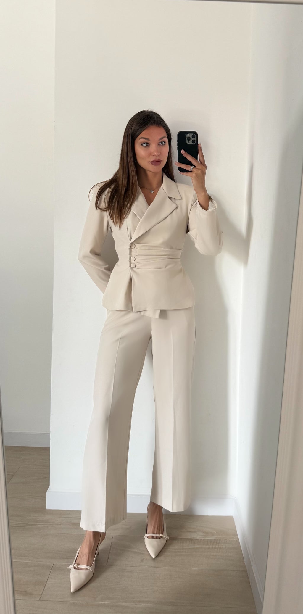 Tailleur ÉLITE beige